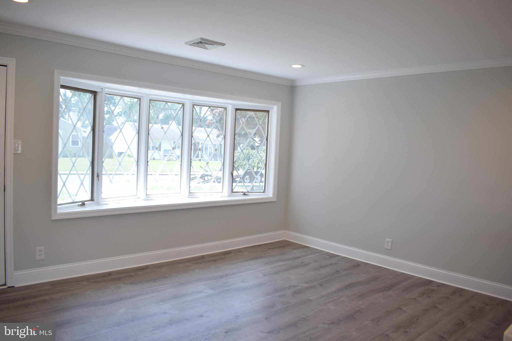 825 Dunbury Road Fairless Hills, PA 19030 - Photo 12 of 24 Gallery Image 12