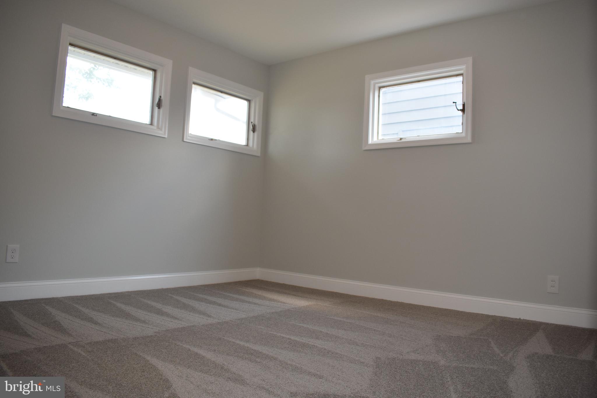 825 Dunbury Road Fairless Hills, PA 19030 - Photo 15 of 24 Gallery Image 15