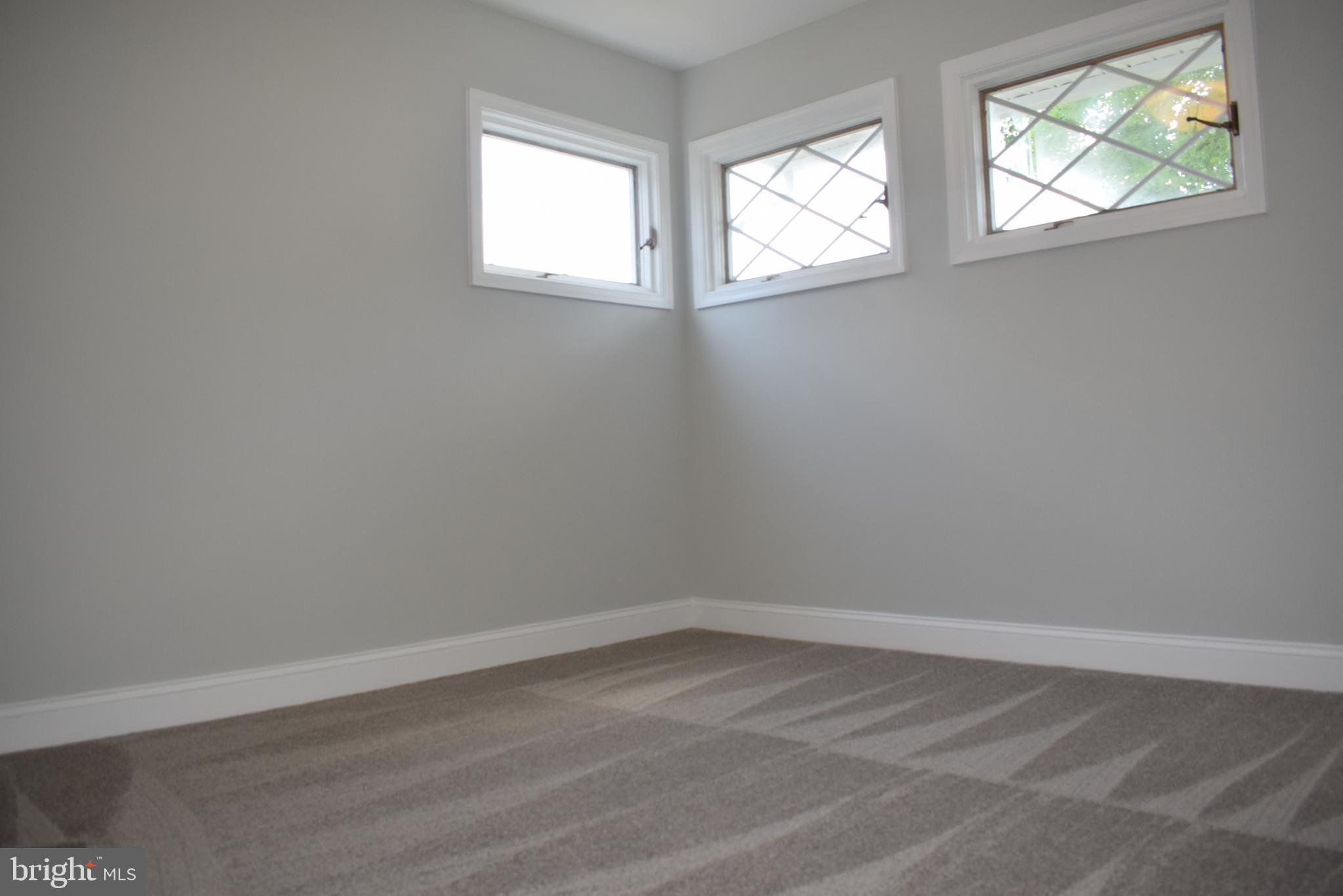 825 Dunbury Road Fairless Hills, PA 19030 - Photo 16 of 24 Gallery Image 16