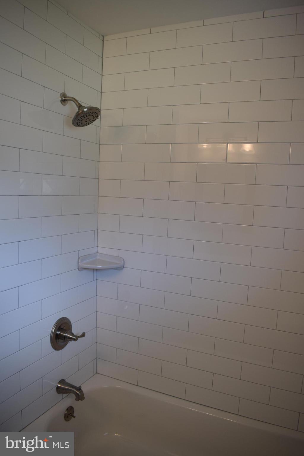 825 Dunbury Road Fairless Hills, PA 19030 - Photo 18 of 24 Gallery Image 18