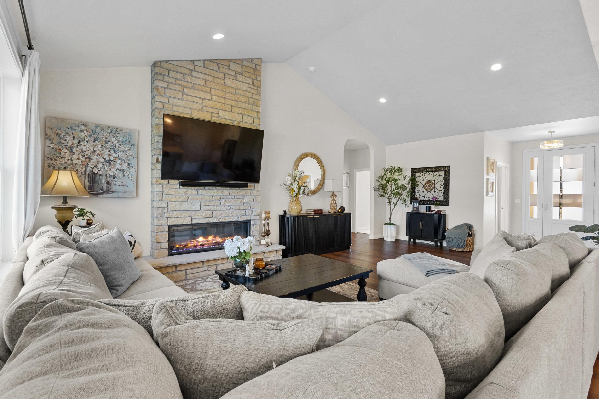 5752 North Sequoia Drive Appleton, WI 54913 - Photo 14 of 87