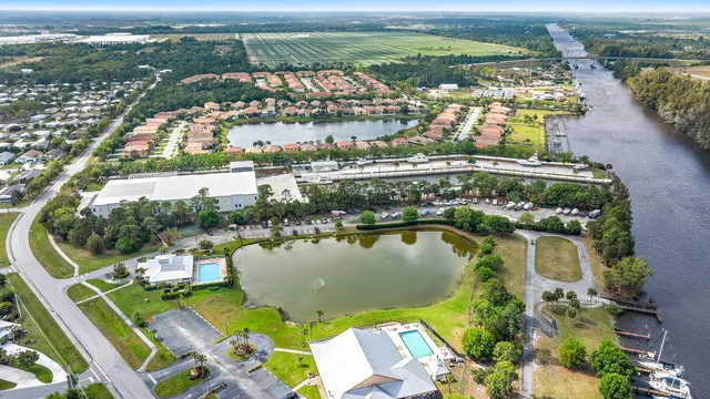 $729,000 | 3104 Southwest Porpoise Circle, Stuart, FL 34997