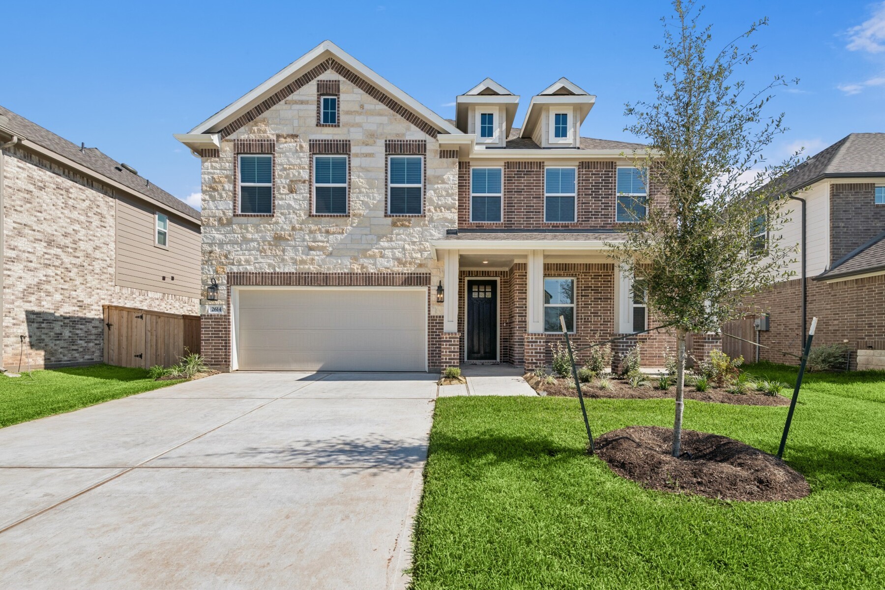 2614 Good Morrow Drive Rosenberg, TX 77471 - Photo 1 of 47 Stunning Davenport design by K. Hovnanian Homes with elevation RA in beautiful Kingdom Heights.