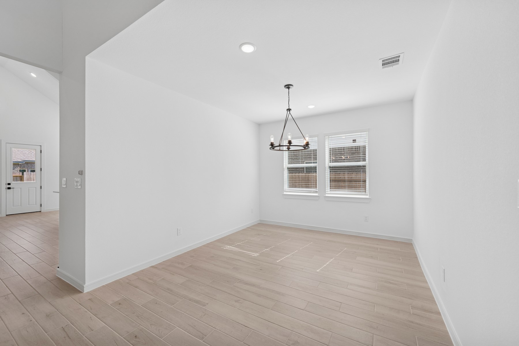 2614 Good Morrow Drive Rosenberg, TX 77471 - Photo 5 of 47 Elegant dining room