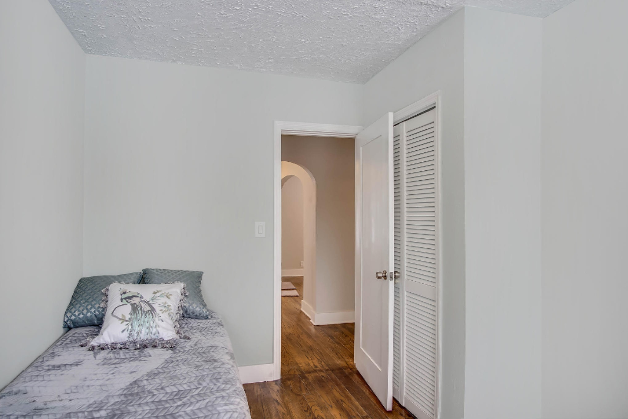4091 Schmuhl Road Benton Harbor, MI 49022 - Photo 18 of 52 DSC00741_blended