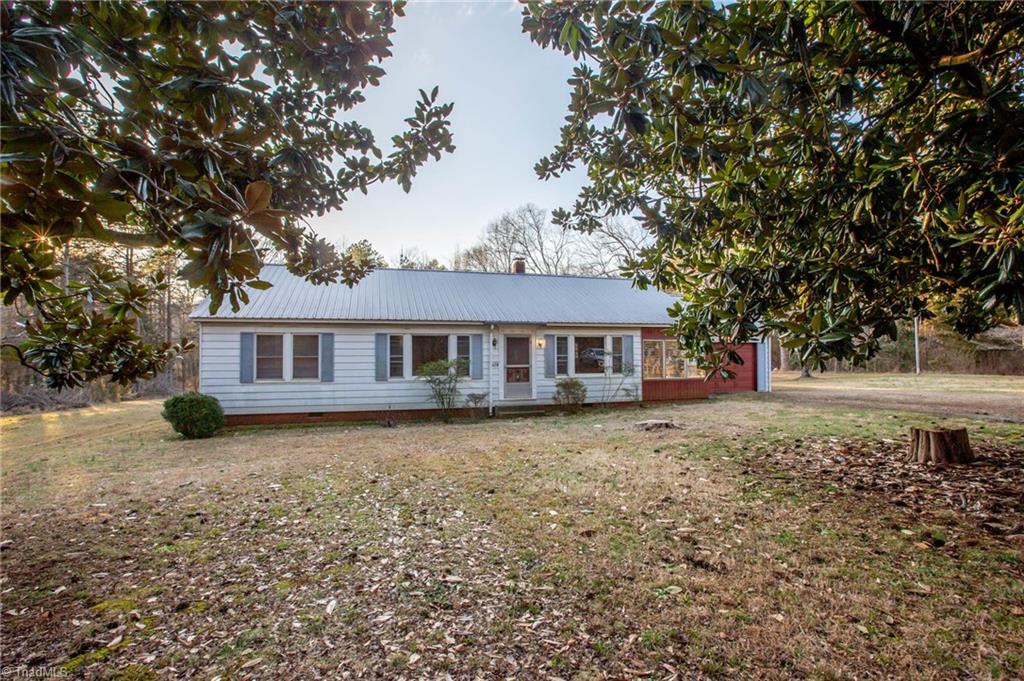 428 Crousetown Road Lexington, NC 27292 - Photo 1 of 27 Gallery Image 1