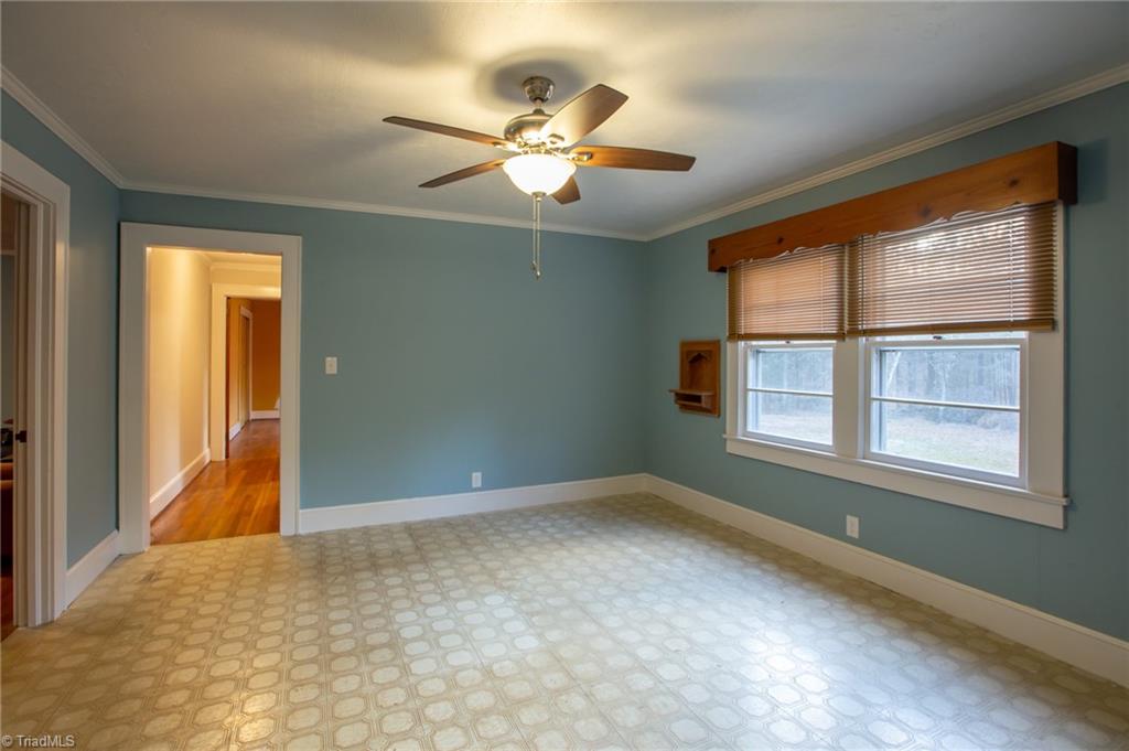 428 Crousetown Road Lexington, NC 27292 - Photo 13 of 27 Gallery Image 13