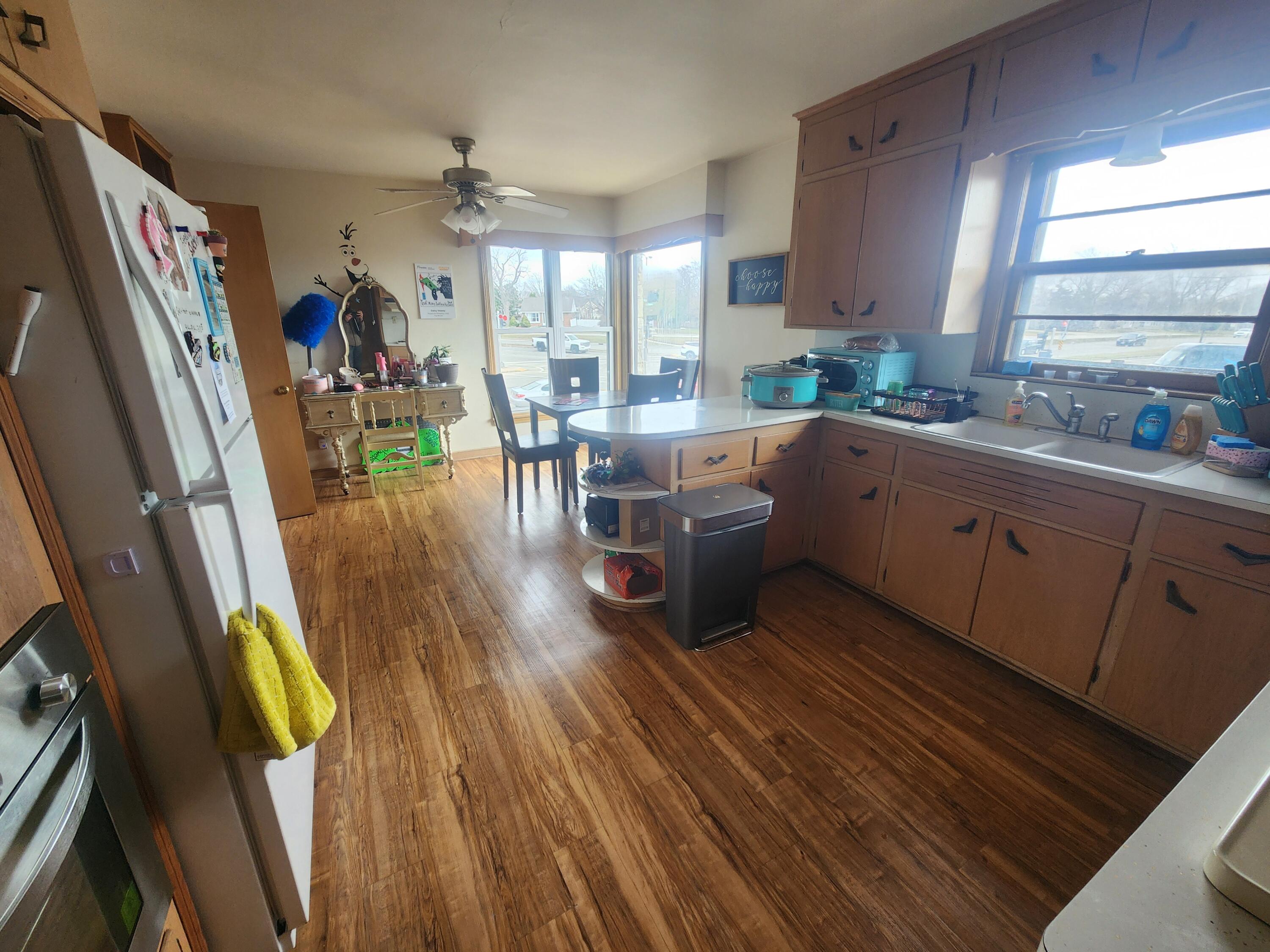 2575 South 76th Street West Allis, WI 53219 - Photo 11 of 18 20260327_155014