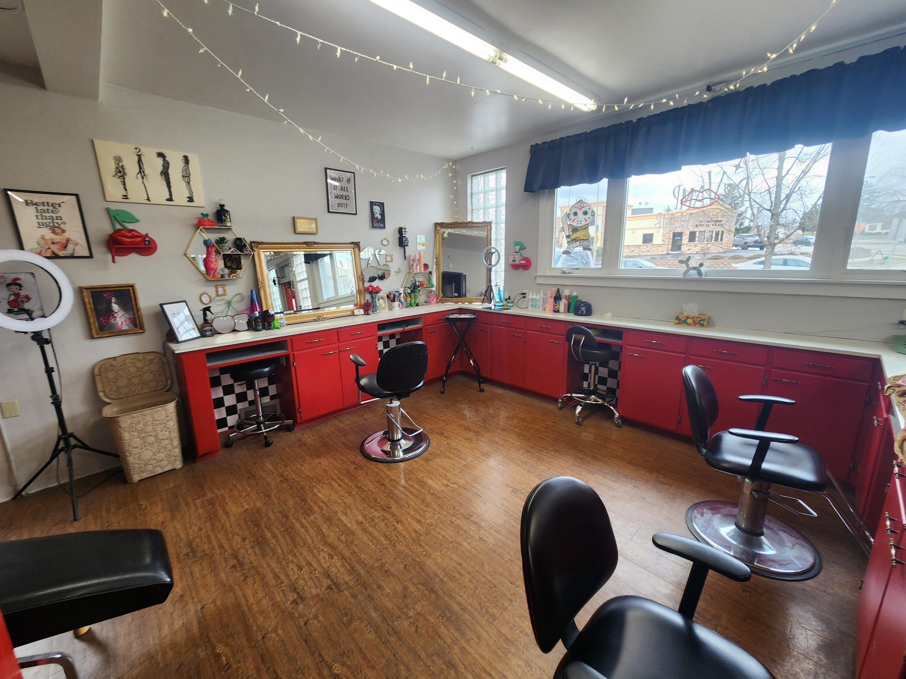 2575 South 76th Street West Allis, WI 53219 - Photo 4 of 18 20260327_153429