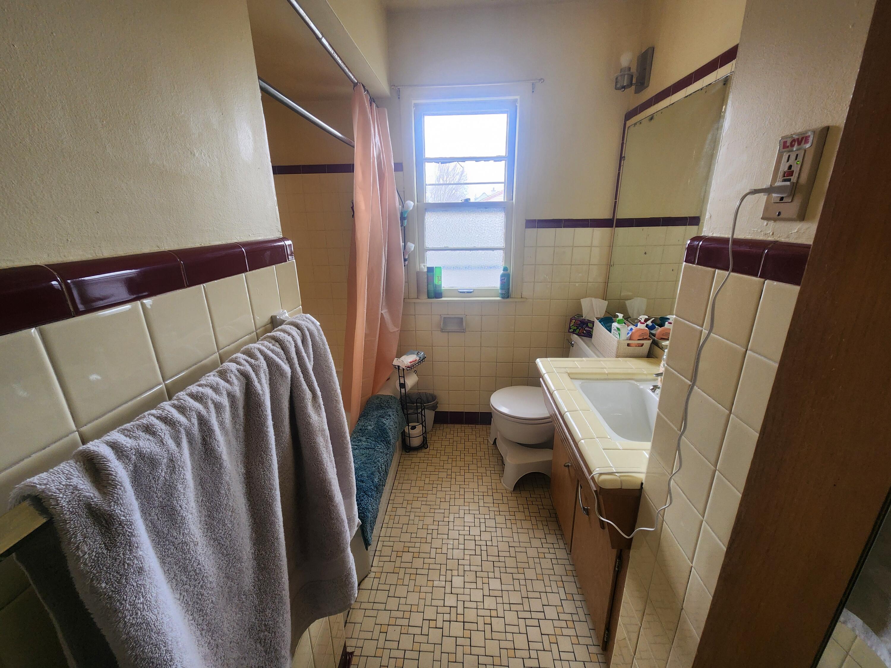 2575 South 76th Street West Allis, WI 53219 - Photo 8 of 18 20260327_154902