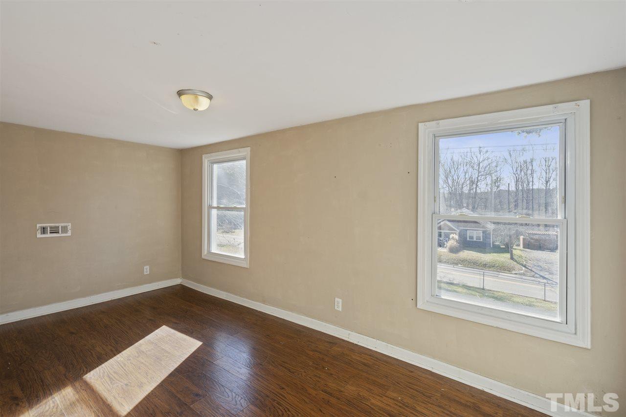 2129 Cheek Road Durham, NC 27704 - Photo 20 of 28