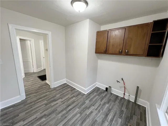 $1,275 | 1407 Oak Street, Greensboro, NC 27403