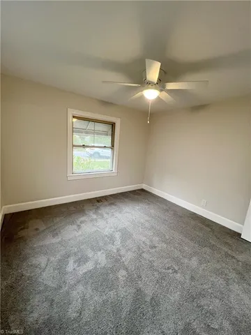 $1,275 | 1407 Oak Street, Greensboro, NC 27403