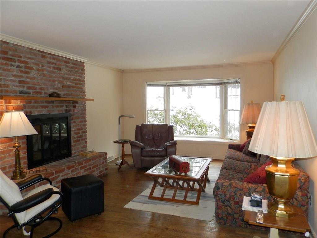 311 Wildberry Road Fox Chapel, PA 15238 - Photo 11 of 18 Gallery Image 11