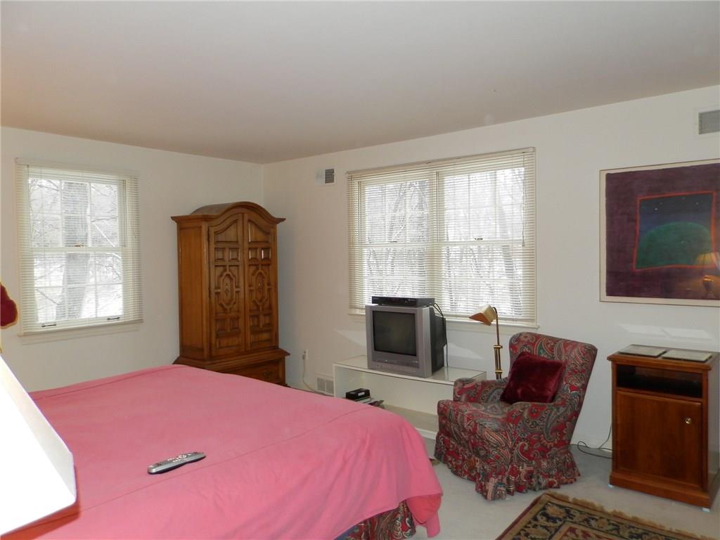 311 Wildberry Road Fox Chapel, PA 15238 - Photo 13 of 18 Gallery Image 13