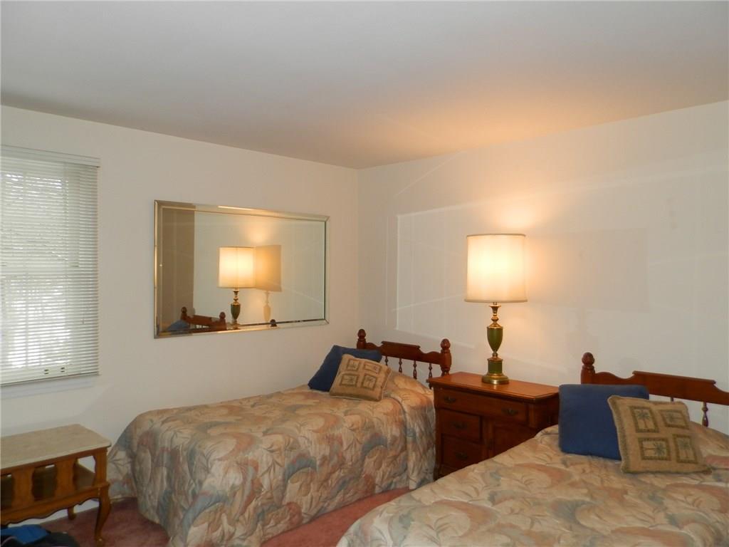 311 Wildberry Road Fox Chapel, PA 15238 - Photo 14 of 18 Gallery Image 14