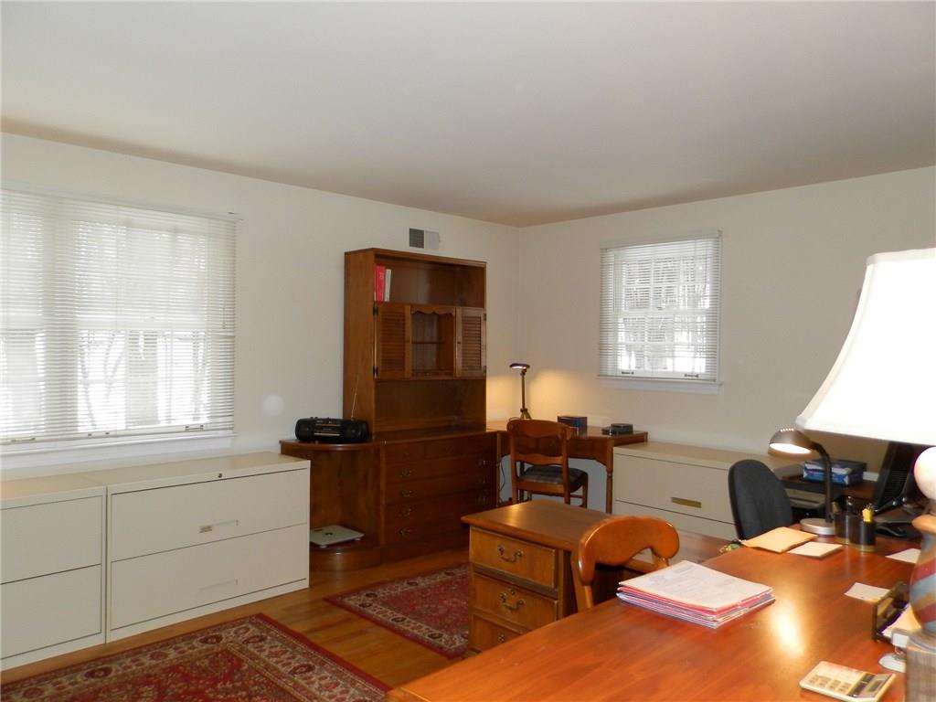 311 Wildberry Road Fox Chapel, PA 15238 - Photo 6 of 18 Gallery Image 6