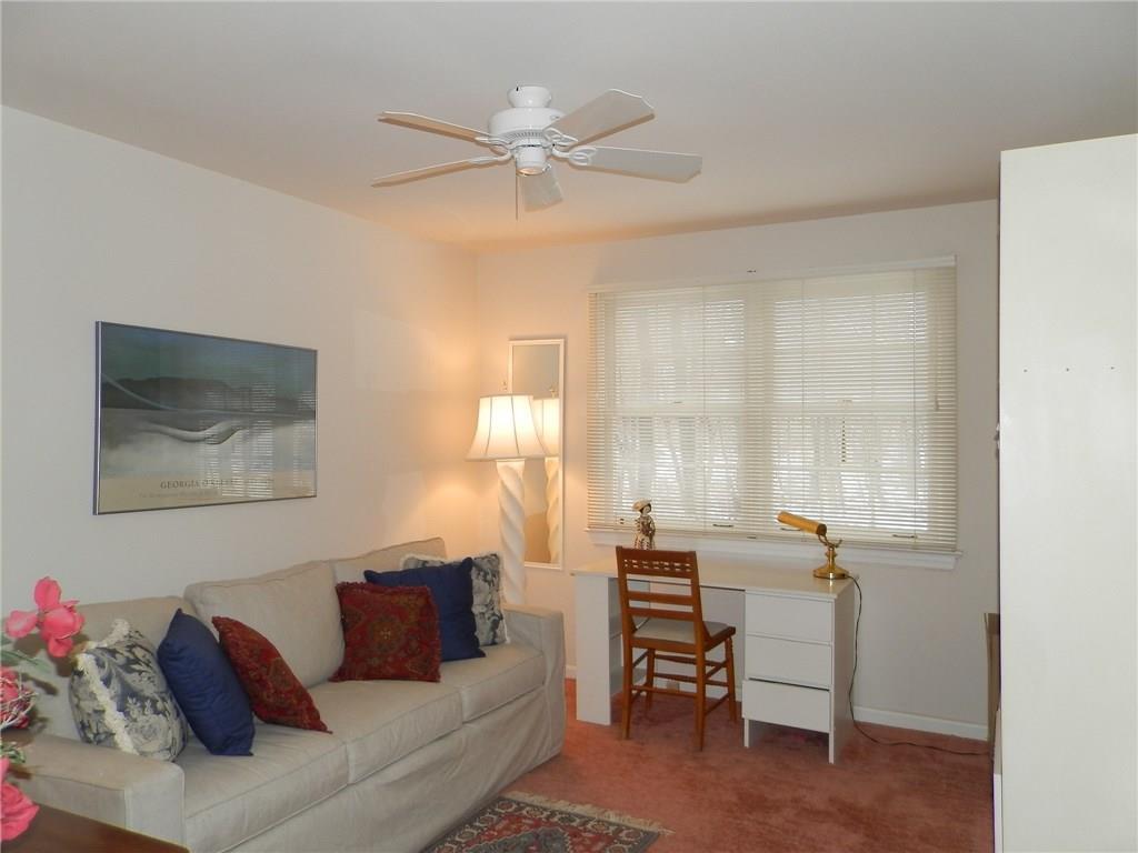 311 Wildberry Road Fox Chapel, PA 15238 - Photo 9 of 18 Gallery Image 9