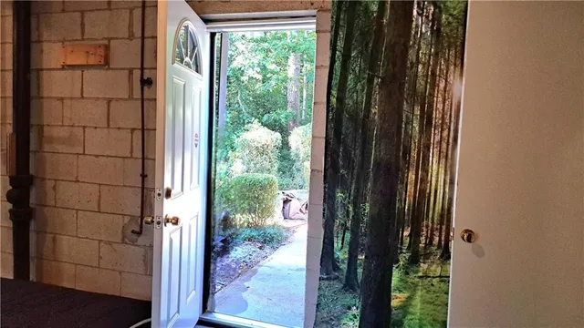 $3,000 | 1176 Converse Drive Northeast, Atlanta, GA 30324