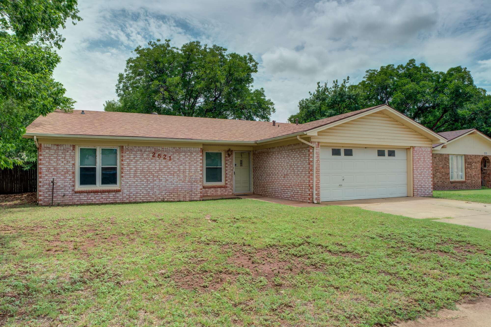 2621 76th Street Lubbock, TX 79423 - Photo 1 of 31 DSC07581_2_3_4_5