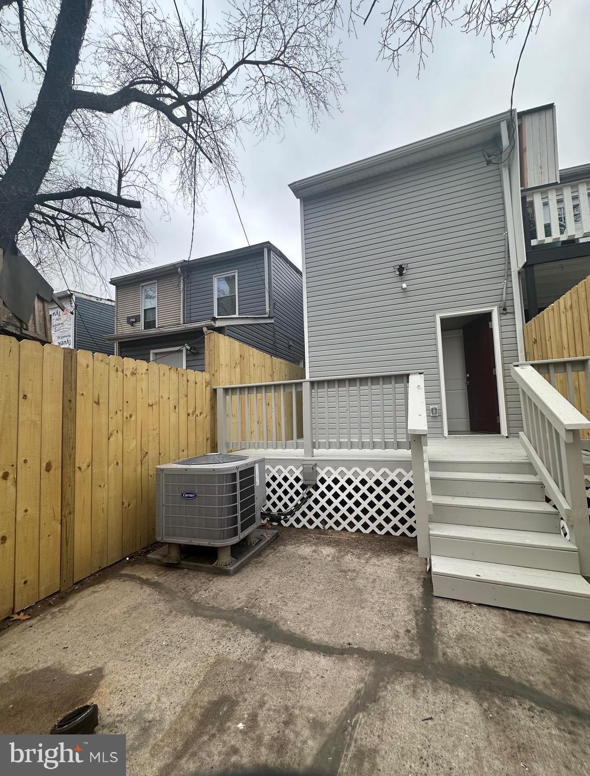 532 Pontiac Avenue Baltimore, MD 21225 - Photo 16 of 16 Exterior Rear