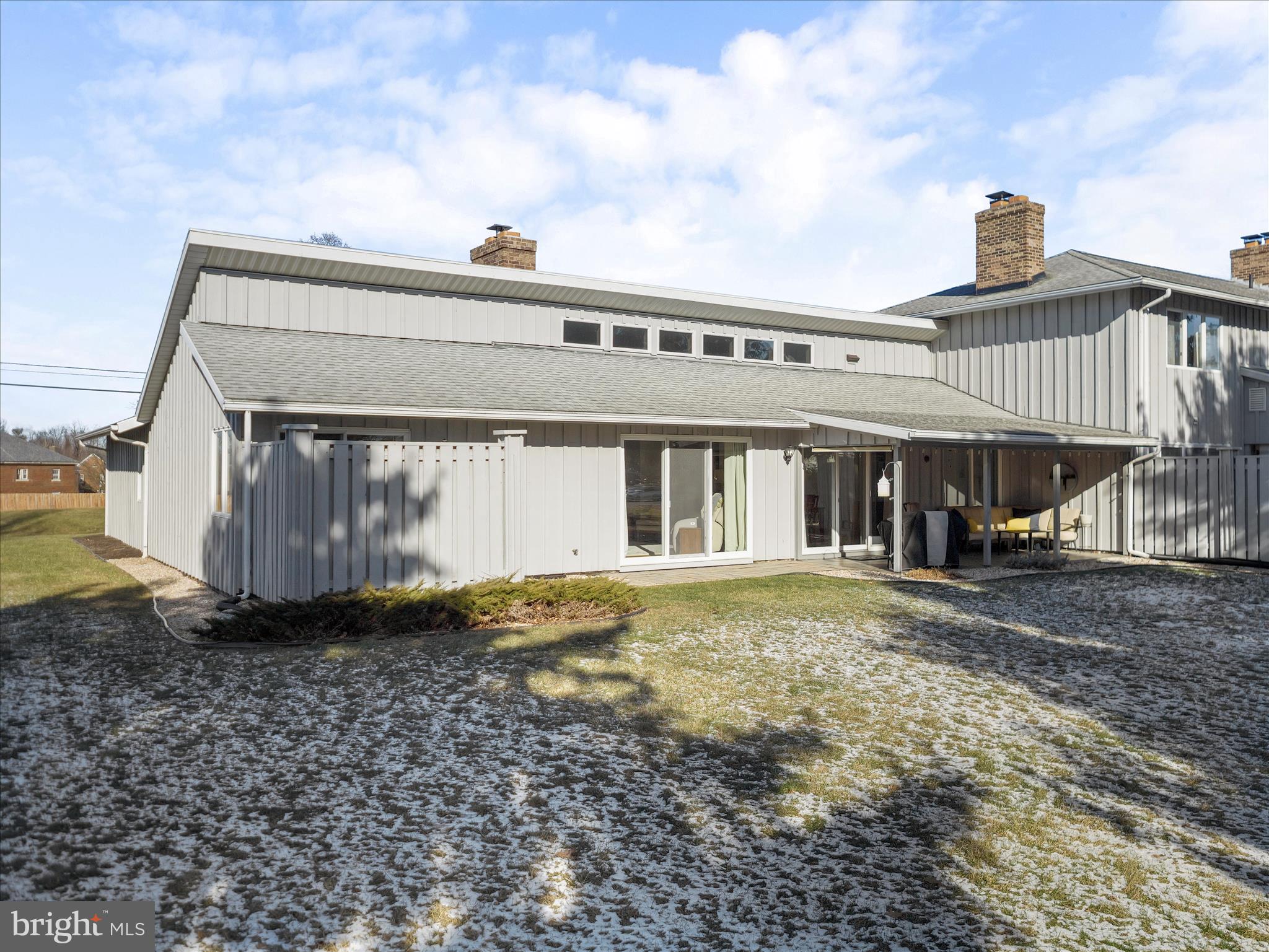 3522 Scotland Road Chambersburg, PA 17202 - Photo 31 of 32 Rear elevation!