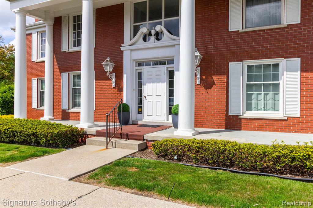 19710 West 13 Mile Road, Unit 101 Beverly Hills, MI 48025 - Photo 37 of 40