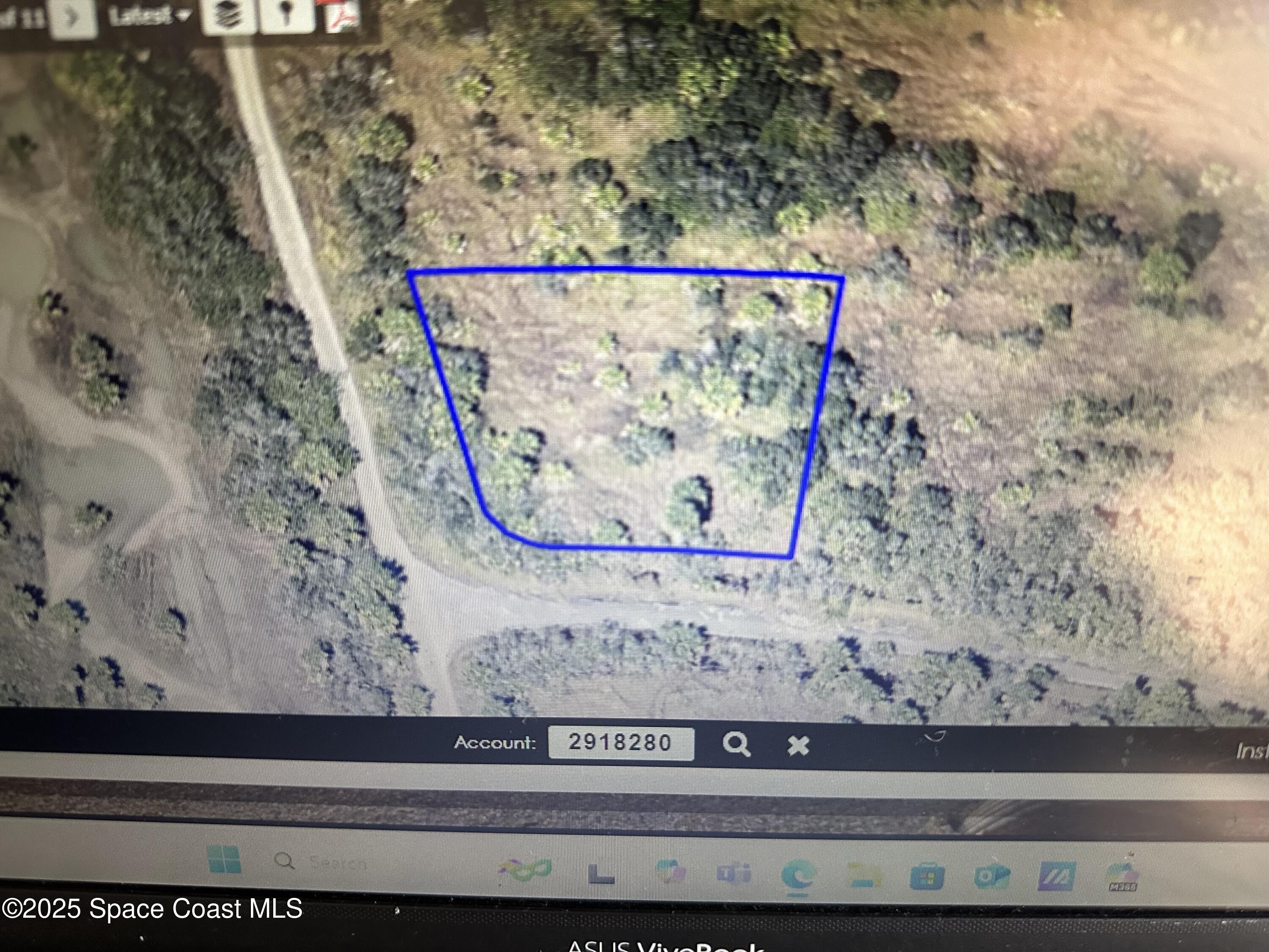 a black and white photo of a book