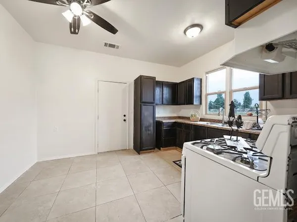 $233,900 | Undisclosed Address, Bakersfield, CA 93308