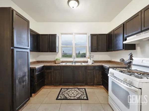 $233,900 | Undisclosed Address, Bakersfield, CA 93308