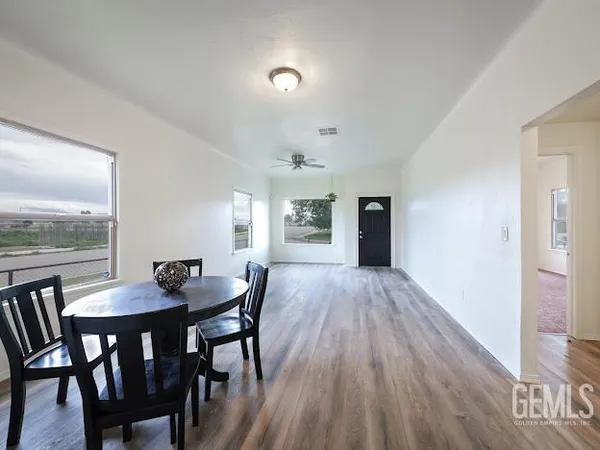 $233,900 | Undisclosed Address, Bakersfield, CA 93308