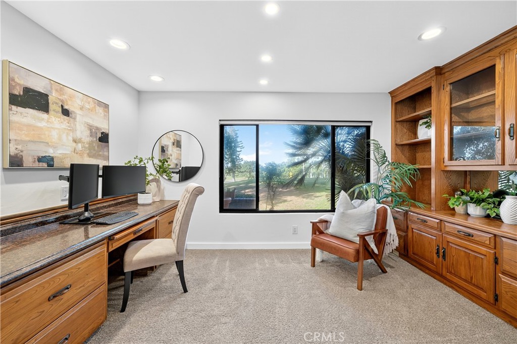 30 Nuevo, Unit 15 Irvine, CA 92612 - Photo 44 of 69 a work room with furniture and a large window