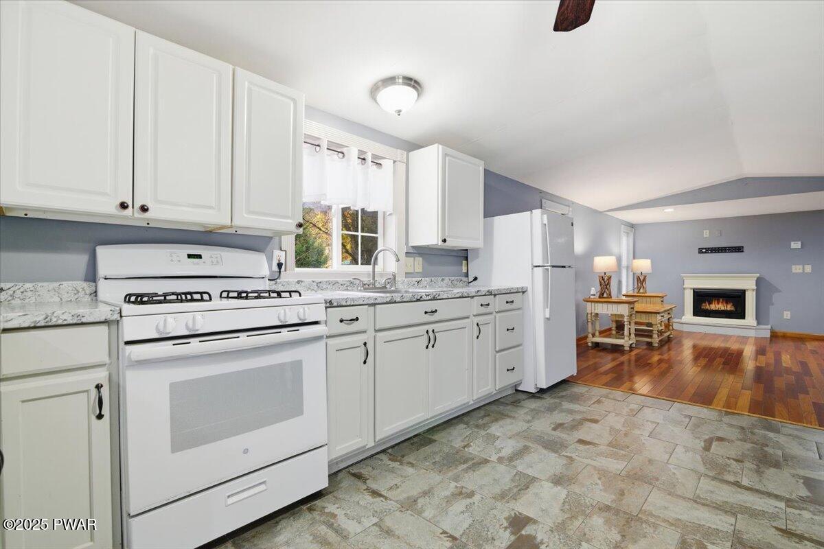 1011 Towpath Road Hawley, PA 18428 - Photo 16 of 40