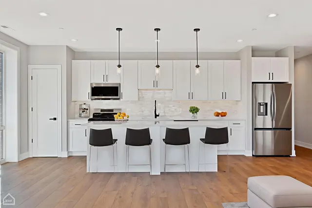 $419,000 | 8631 West Grand Avenue, Unit 4W, River Grove, IL 60171