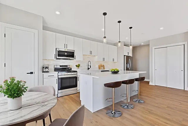 $419,000 | 8631 West Grand Avenue, Unit 4W, River Grove, IL 60171