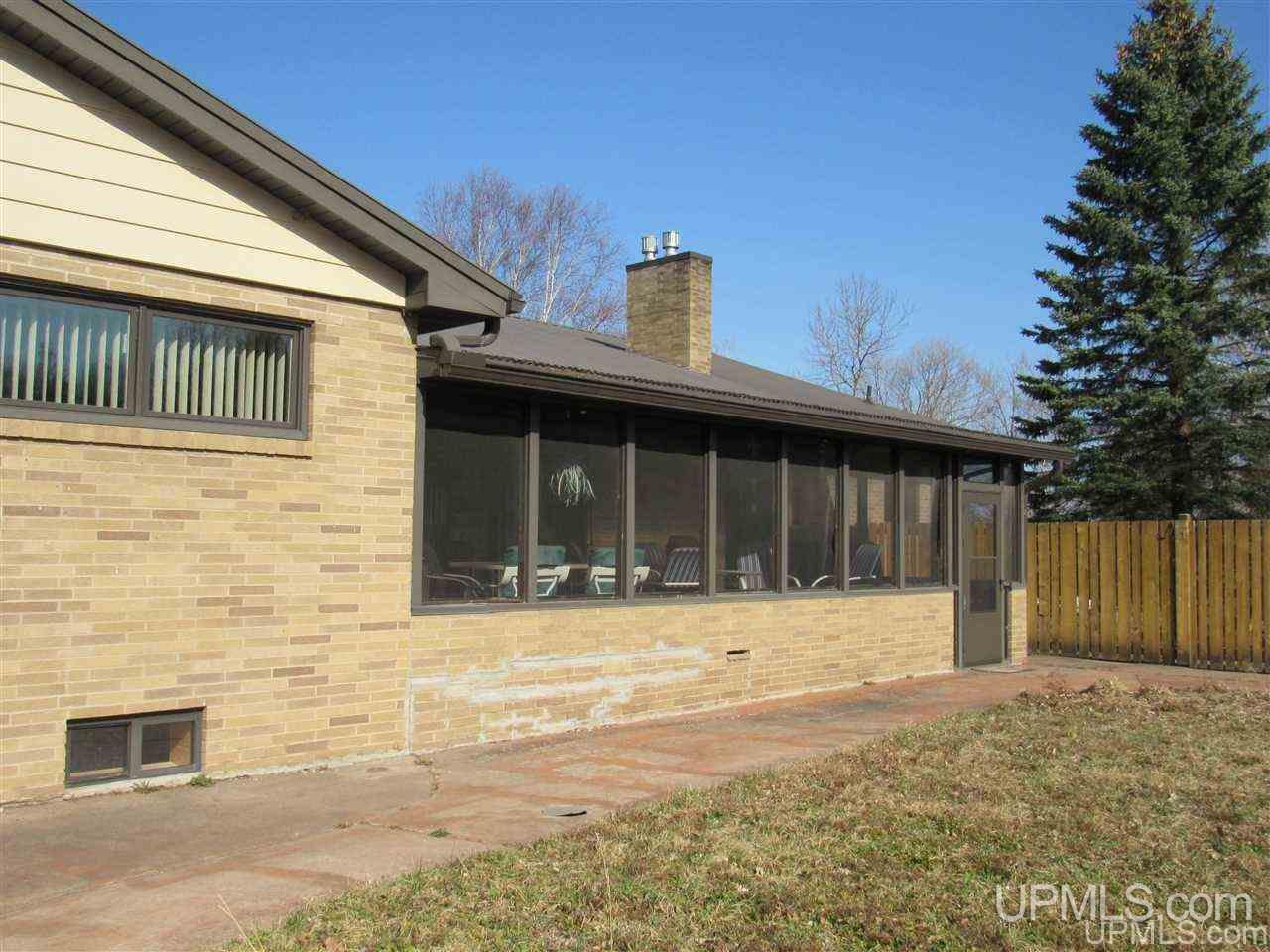 100 South Spruce Lanse, MI 49946 - Photo 3 of 50