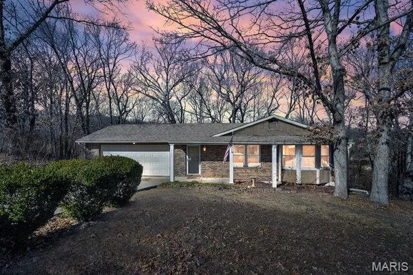$315,000 | 5193 North Royale Drive, Imperial, MO 63052