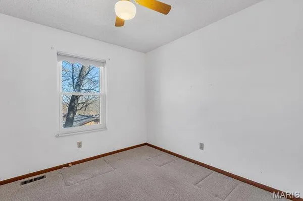 $315,000 | 5193 North Royale Drive, Imperial, MO 63052