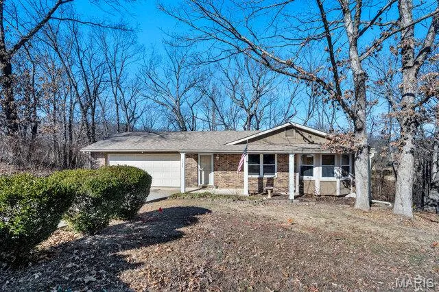 $315,000 | 5193 North Royale Drive, Imperial, MO 63052