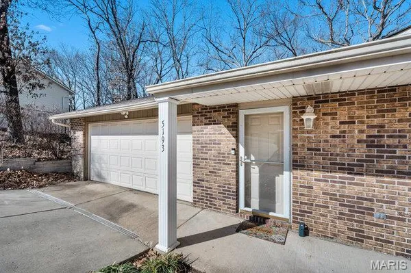 $315,000 | 5193 North Royale Drive, Imperial, MO 63052