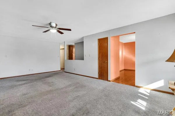 $315,000 | 5193 North Royale Drive, Imperial, MO 63052