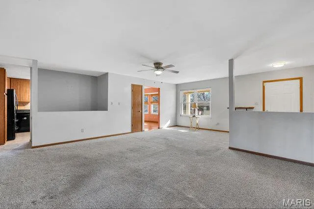 $315,000 | 5193 North Royale Drive, Imperial, MO 63052