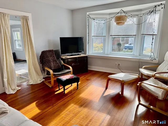 $2,500 | 120 Bloomingdale Road, Quaker Hill, CT 06375