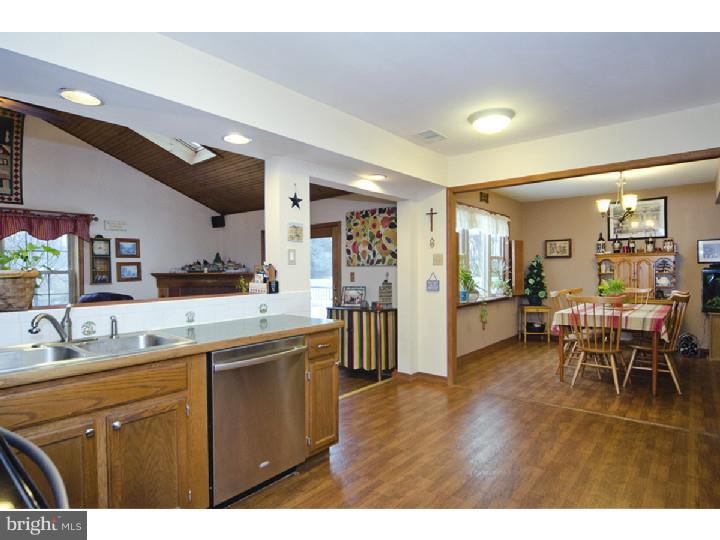 1060 Plowshare Road Blue Bell, PA 19422 - Photo 9 of 24 Kitchen