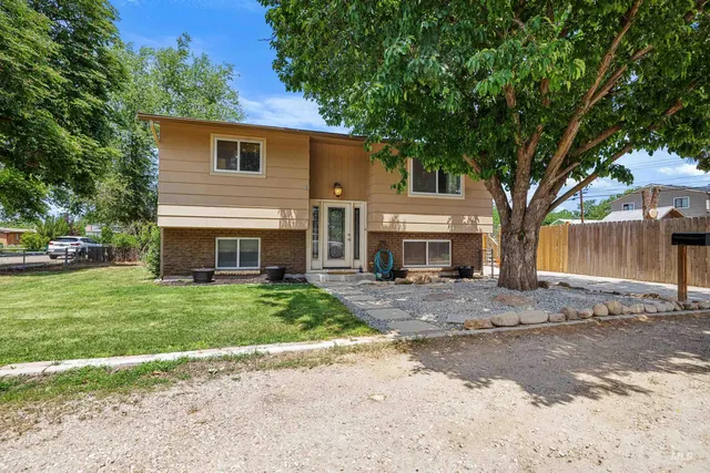 $455,000 | 3636 West Palouse Street, Boise, ID 83705