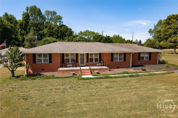 $315,000 | 338 Virginia Lane, Hull, GA 30646