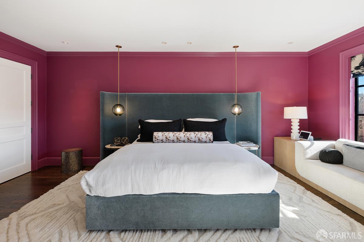 45 Capra Way San Francisco, CA 94123 - Photo 15 of 25 a bedroom with a bed and a lamp with the dresser