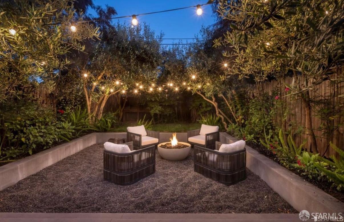45 Capra Way San Francisco, CA 94123 - Photo 25 of 25 a view of a patio with couches and a potted plant