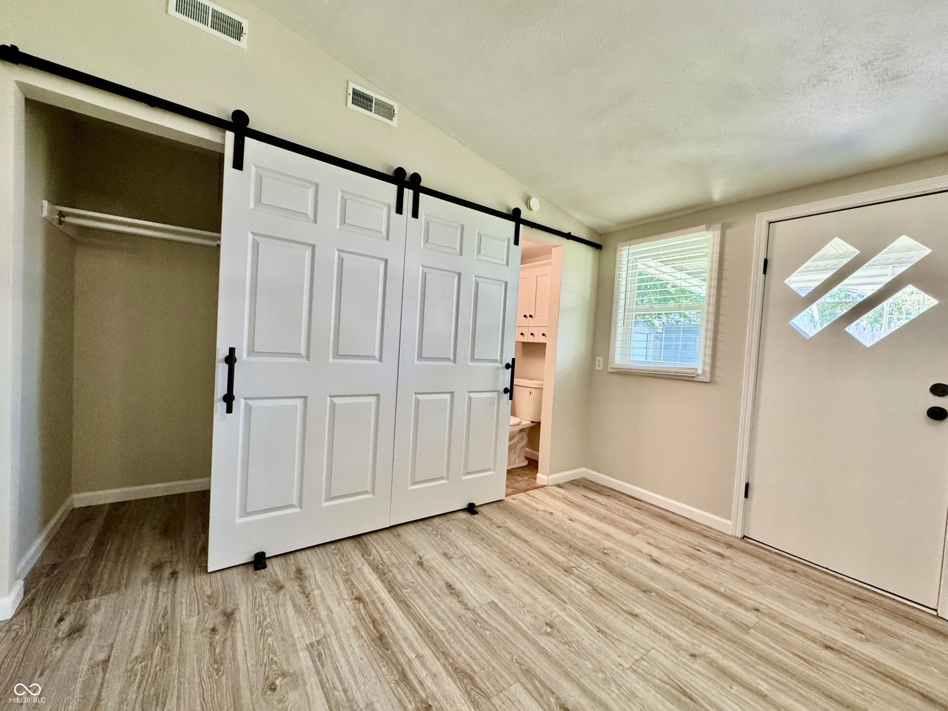 476 North Meridian Street Scottsburg, IN 47170 - Photo 13 of 21