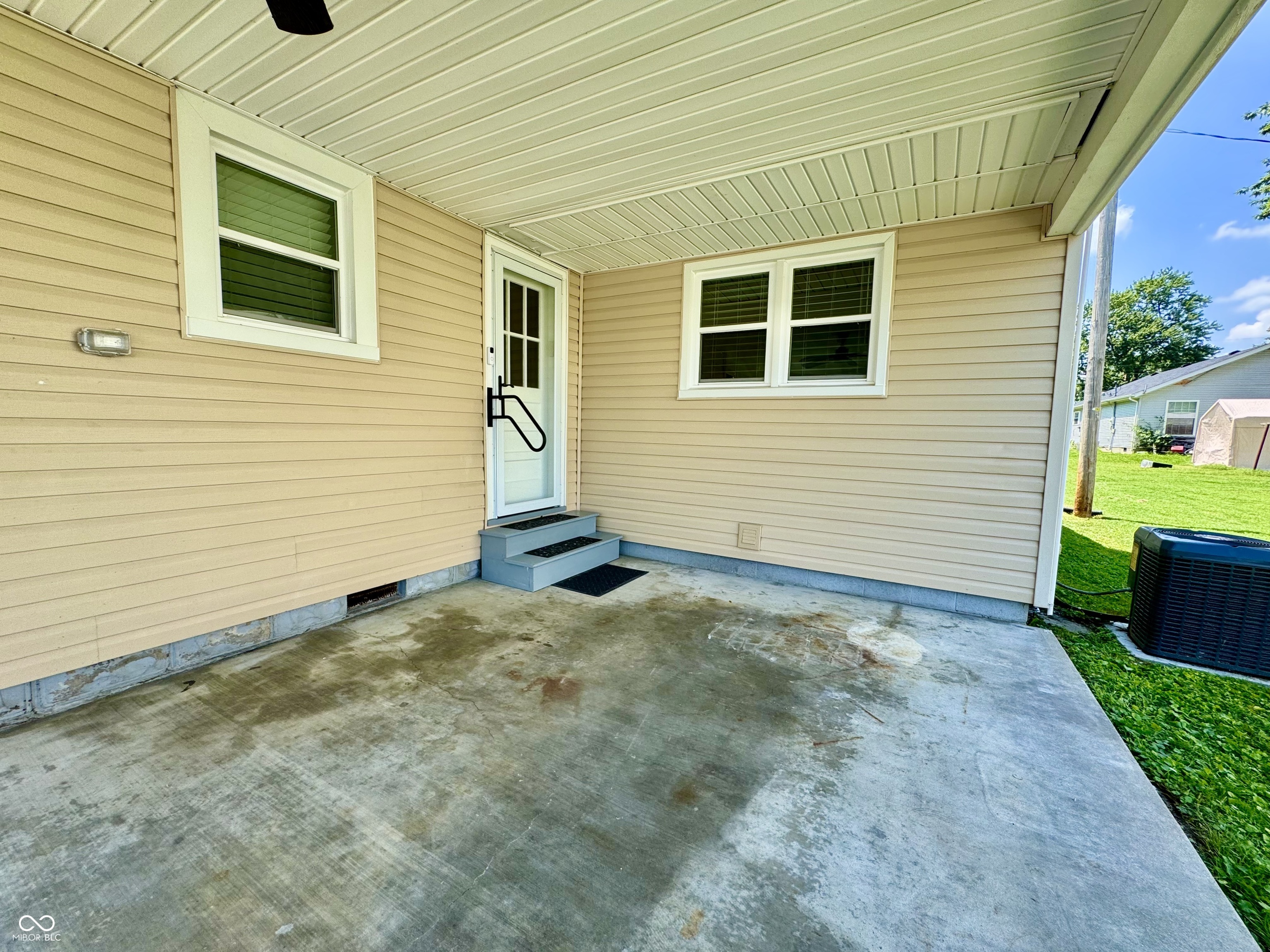 476 North Meridian Street Scottsburg, IN 47170 - Photo 18 of 21